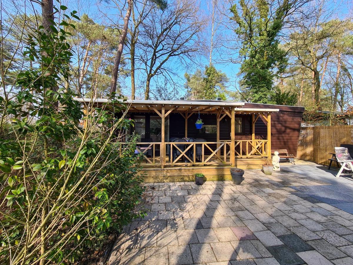 Villa Chalet Boslust IJhorst Exterior foto